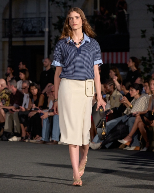 Look - 37 - Ami Paris