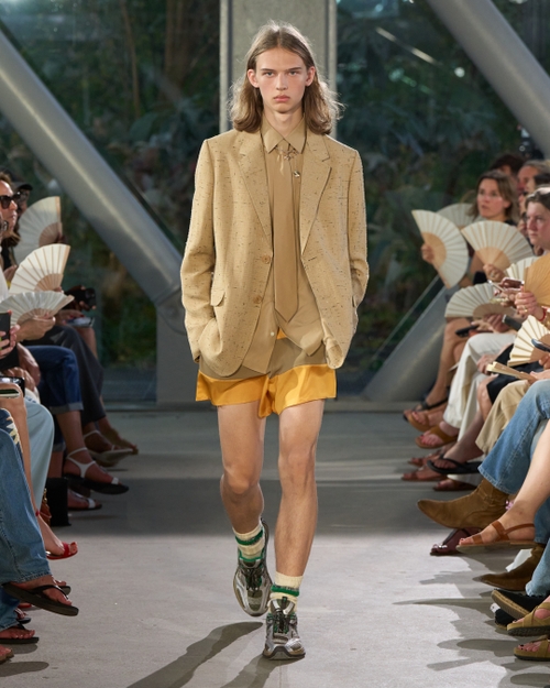 Look - 34 - Ami Paris