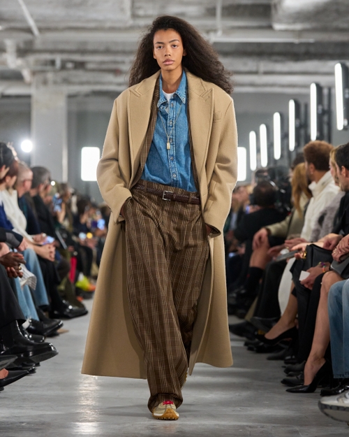 Look - 8 - Ami Paris