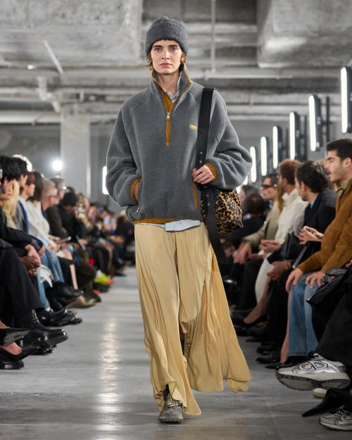 Look - 30 - Ami Paris