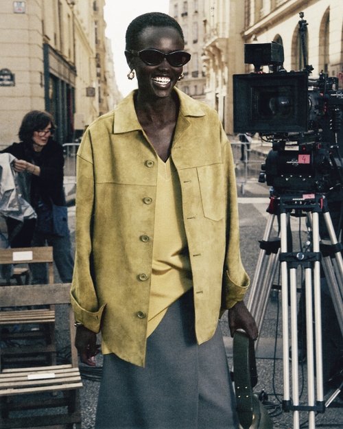 Voir - 4 - Ami Paris