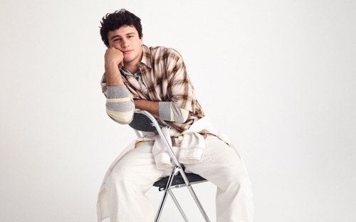 JOÃO NEVES - 1 - Ami Paris