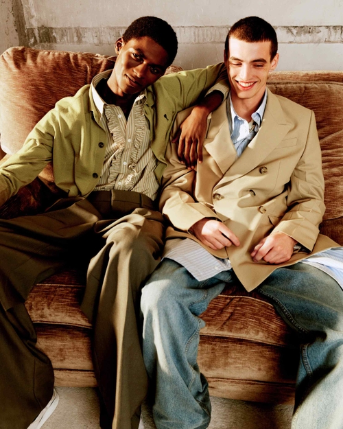 New in men - 1 - Ami Paris