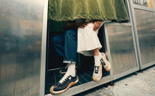 La Mirage - 1 - Ami Paris