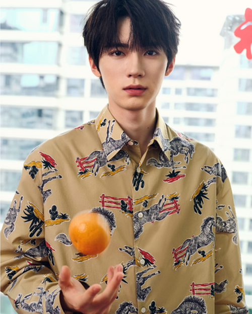 L'Homme - 2 - Ami Paris