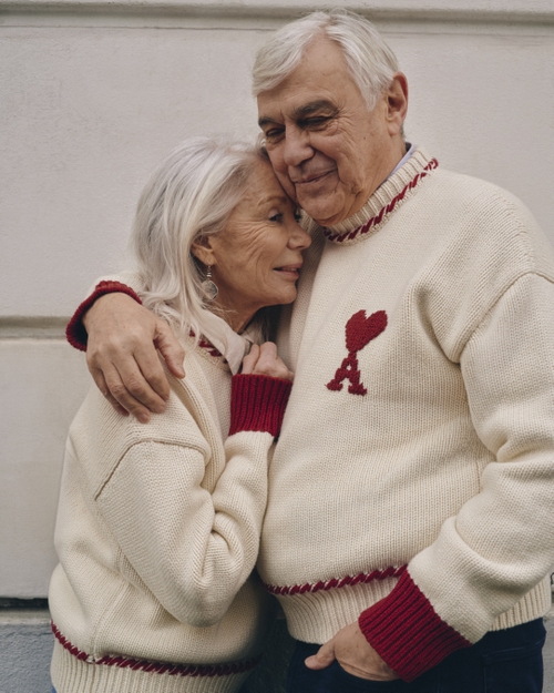       GIFT SELECTION - 1     - Ami Paris