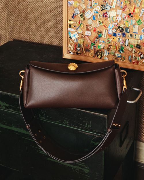 Leather goods - 2 - Ami Paris