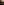 Eine Person hält ein Smartphone, auf dessen Display ein deutscher Artikel mit einem Foto eines Paares zu sehen ist; das Paar sitzt auf einem Kissen in warmem Innenraumlicht.