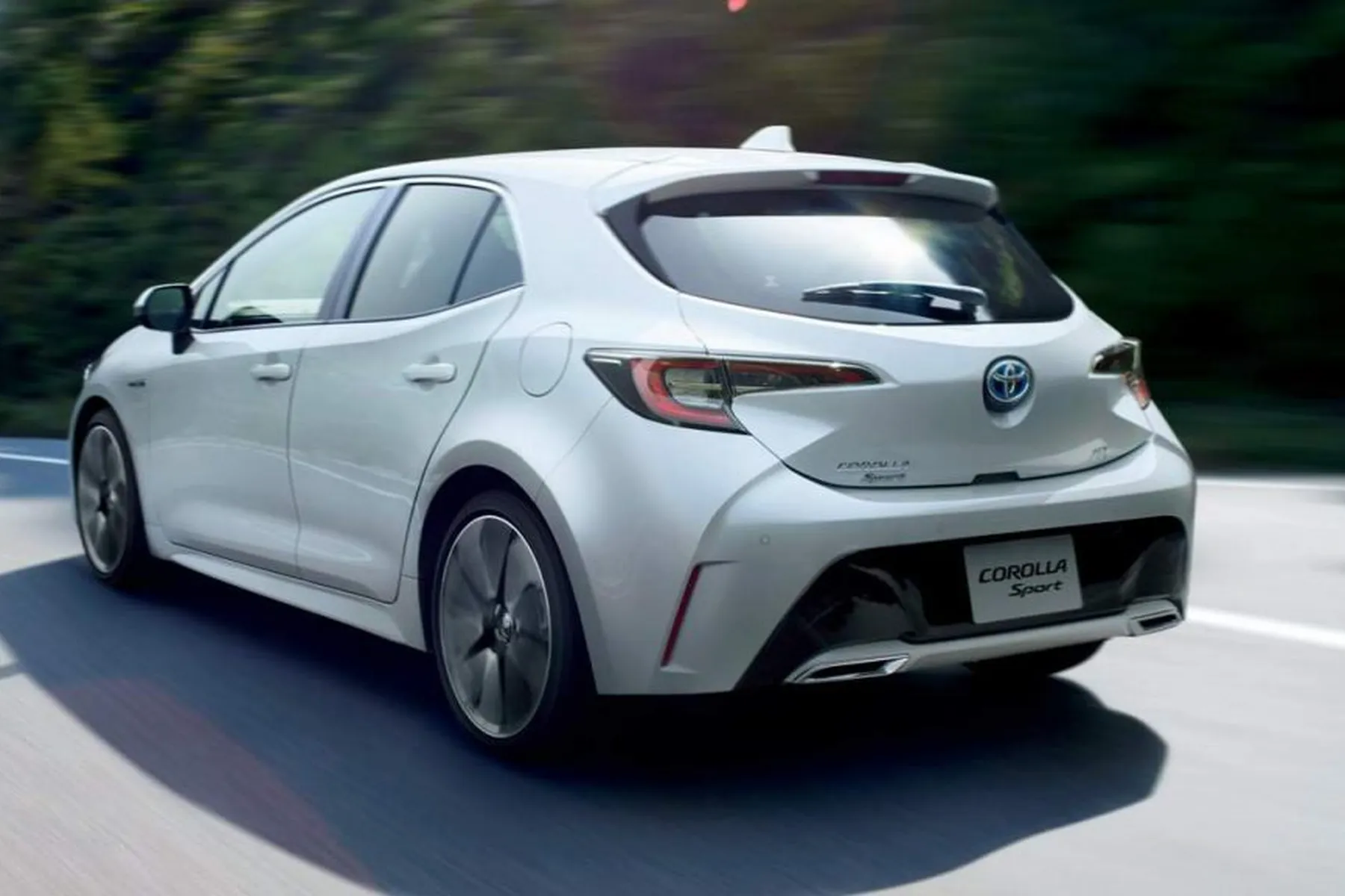 2018-toyota-corolla-hybrid