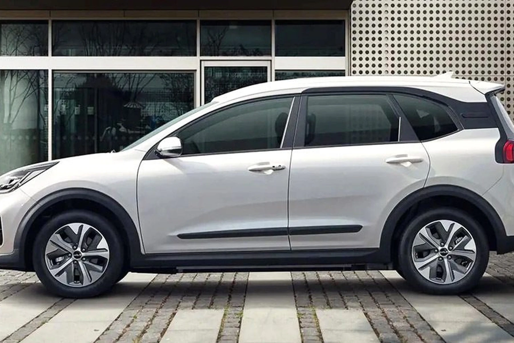 Kia Niro Plus Hybrid