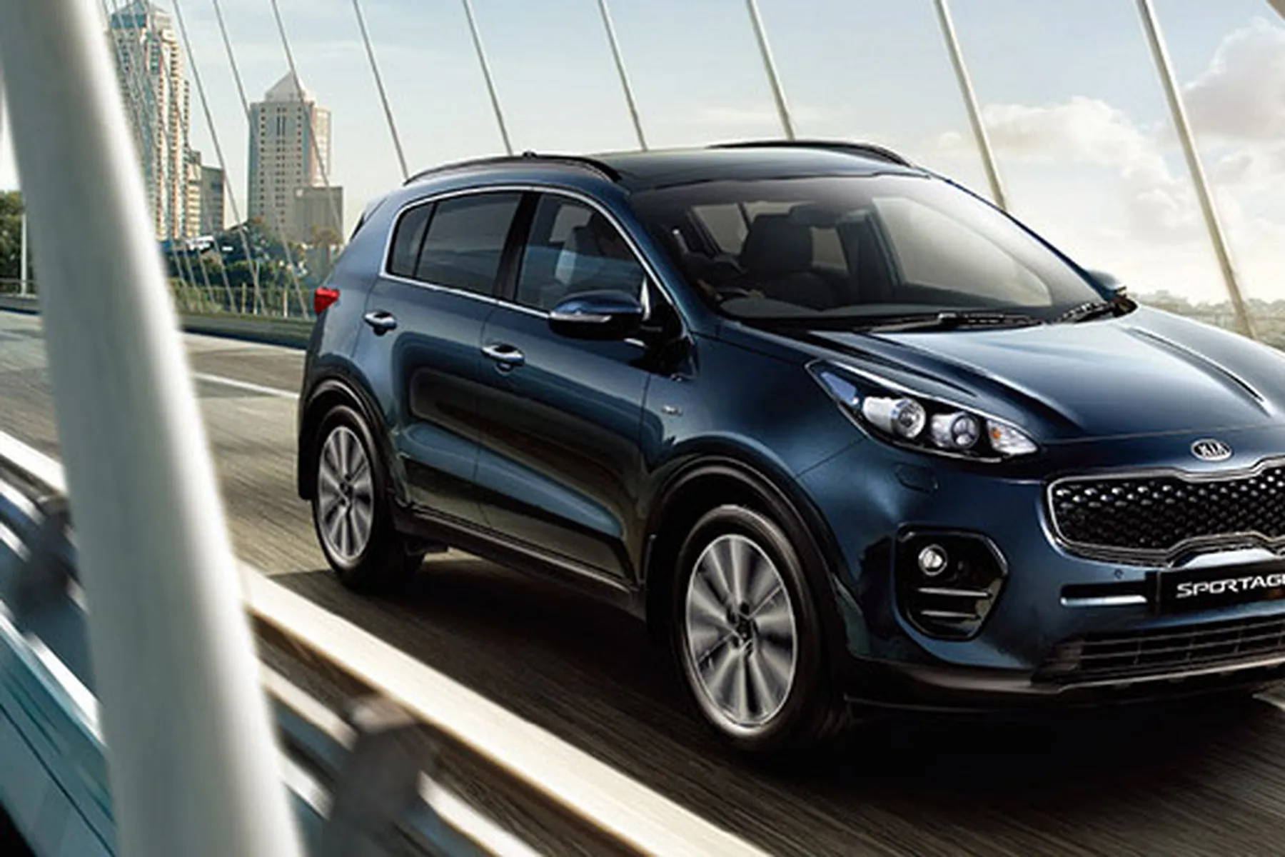 kia-sportage-wide-b-exterior
