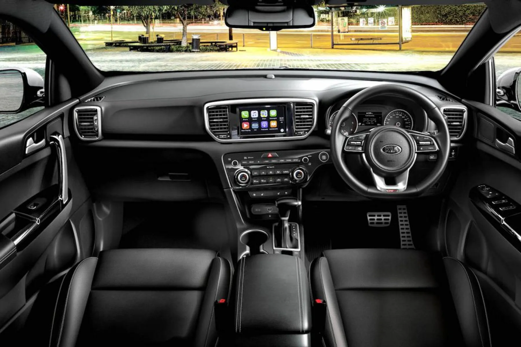 kia-sportage-interior-main-pc