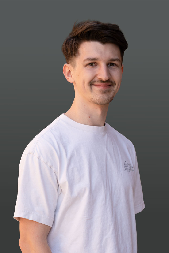 Dominik Lingenover, 7fridays