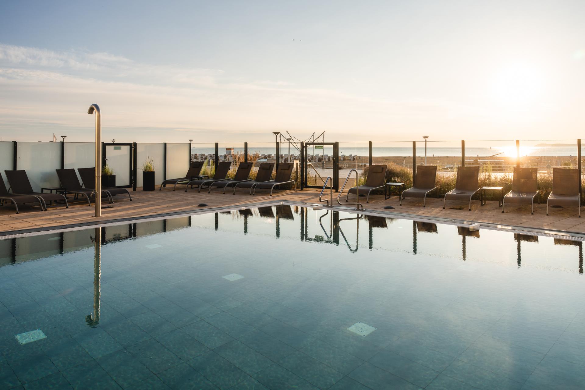 aja Pool