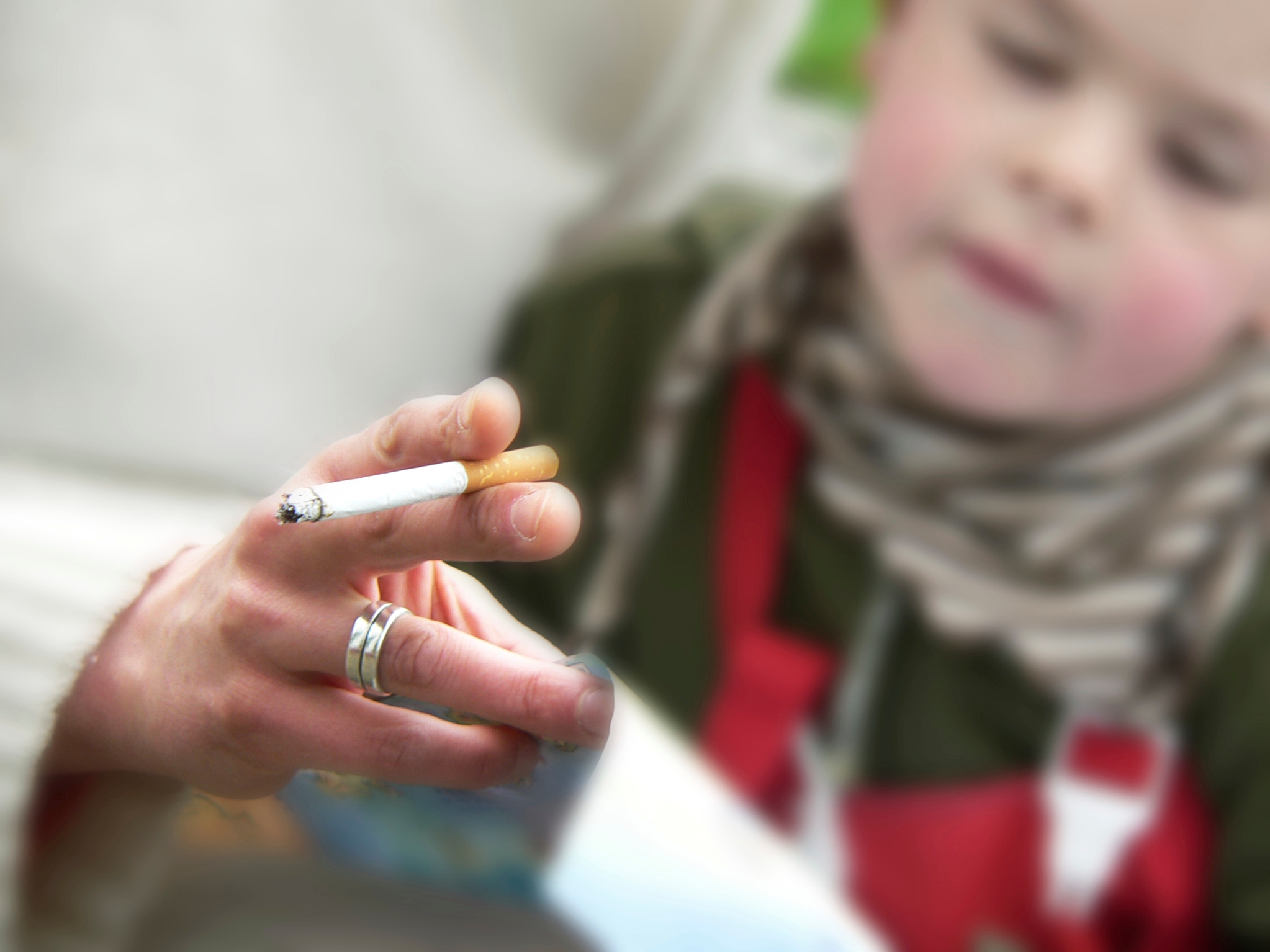 Dangers associated with e-cigs