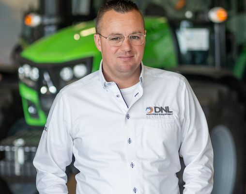 THOM DE LANGE