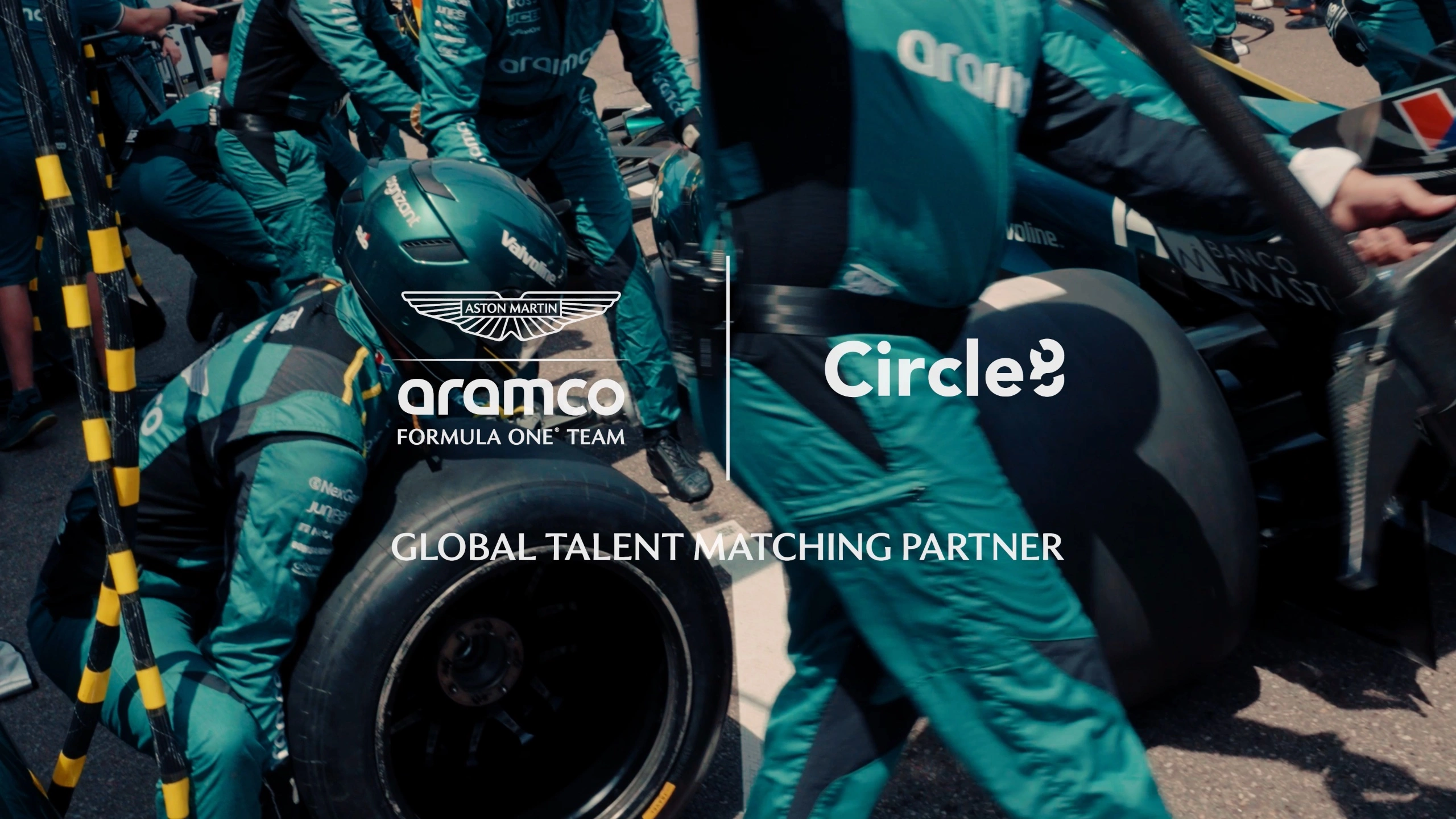 Thumbnail voor Aston MartinAramco