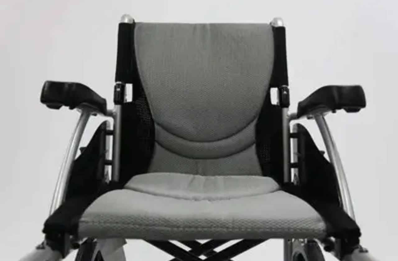 Comfortable padded upholstery