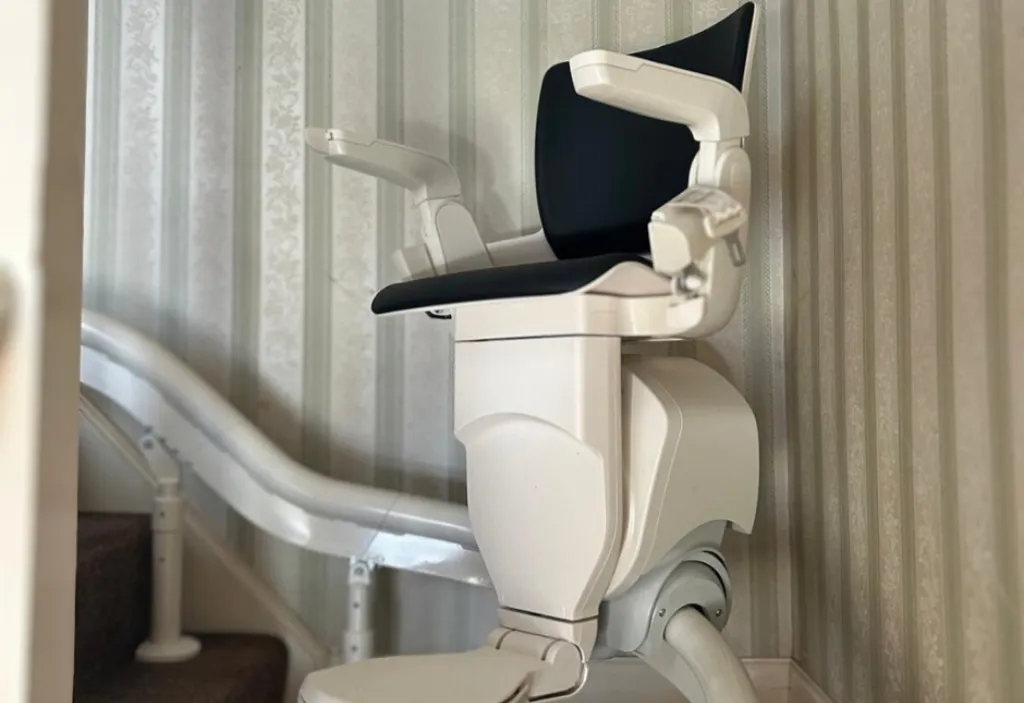 Stairlifts With Comfortable Seating In Hampshire - Solent Mobility Centre