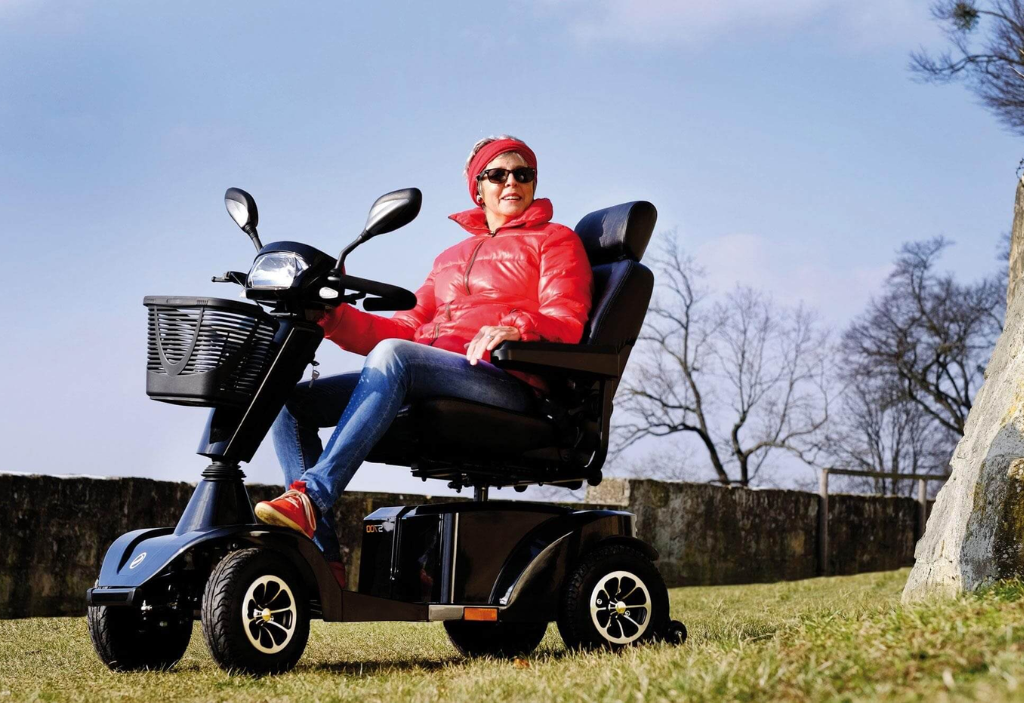 Ergonomic Delta Tiller