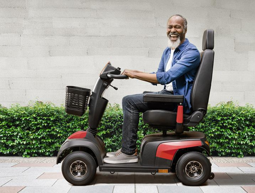 Invacare Comet Pro Mobility Scooter For Sale in Hampshire