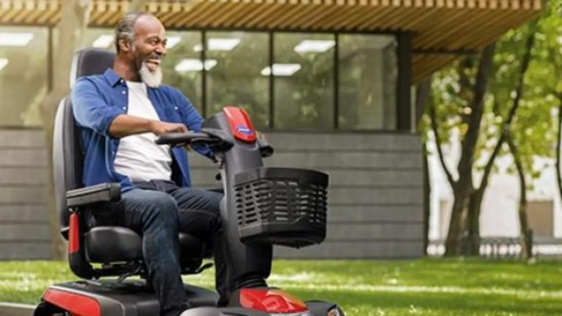 6-8MPH Mobility Scooters For Sale/Hire in Hampshire - Solent Mobility Centre, Mobility Experts in Lee-on-the-Solent