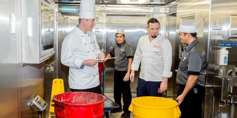 Reducing food waste on cruise ships