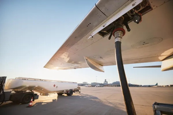 Praxis-Guide: Sustainable Aviation Fuels im Tourismus 