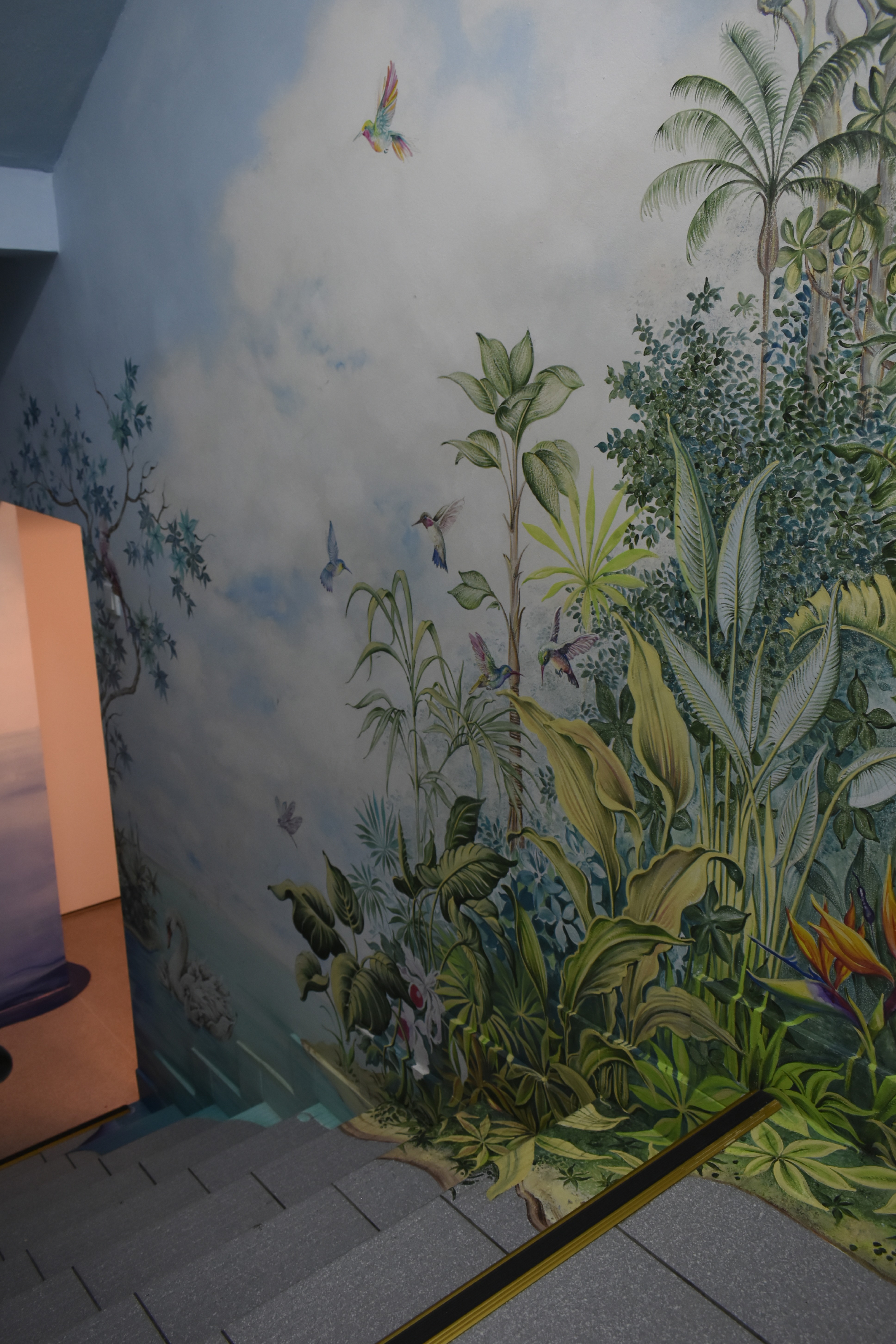 Słoneczna Kraina — bajkowe malowidła