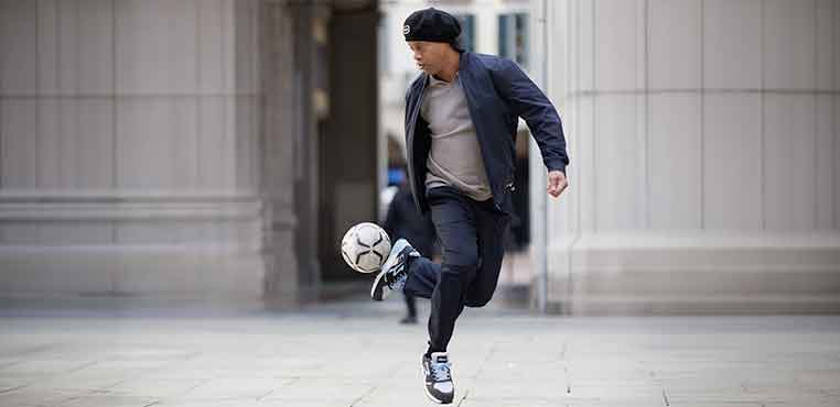 U Power Presenta Red Stratos Con Ronaldinho Cuando La Seguridad Se u-power-presenta-red-stratos-con-ronaldinho-cuando-la-seguridad-se