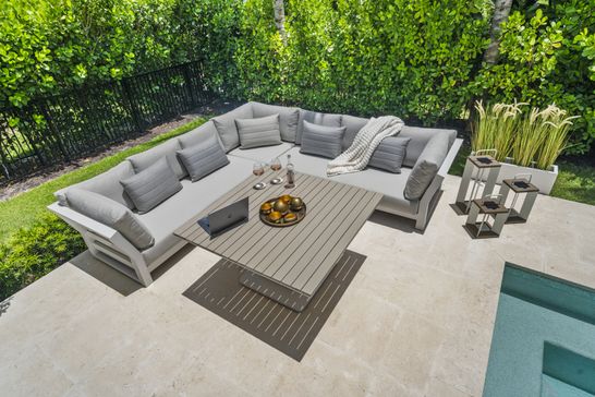 Mancini lounge white aluminium frame and light gray fabric