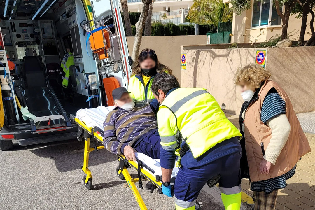 Medical transport with a stretcher