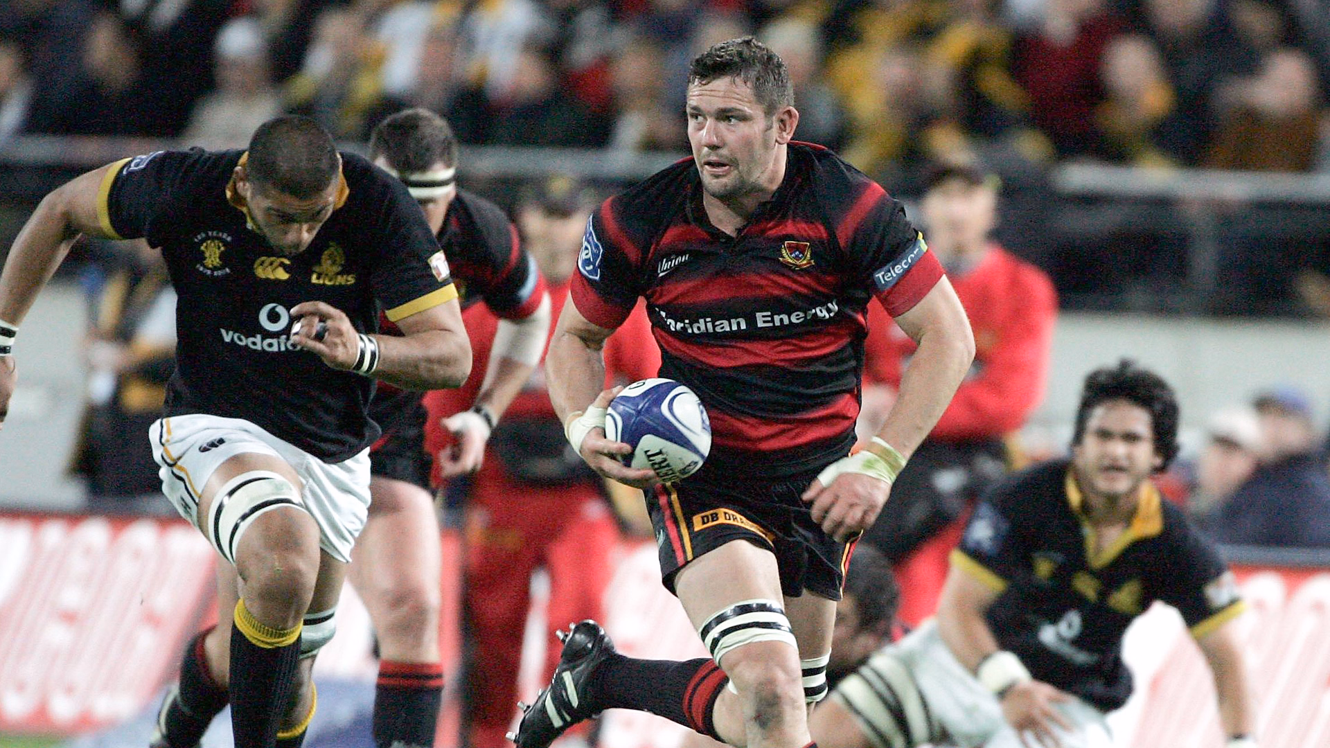 Reuben Thorne playing Wellington on 24 October 2004 in Westpac Stadium. Canterbury defeated Wellington 40-27. Credit: Andrew Cornaga/Photosport