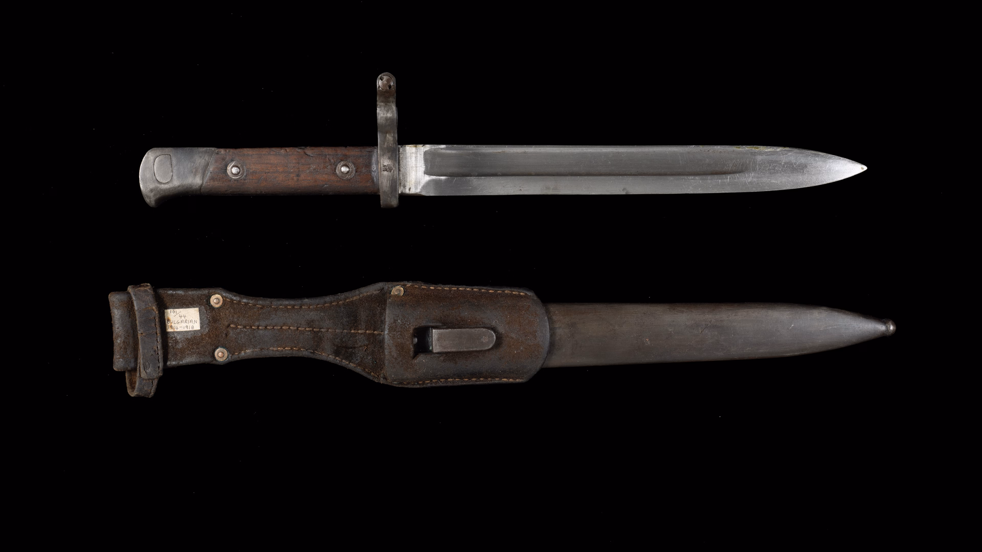 The bayonet and scabbard donated to the collection by Jessie Scott. Canterbury Museum 1944.101.1