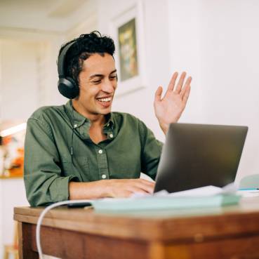 Hyperclass online language learning classes