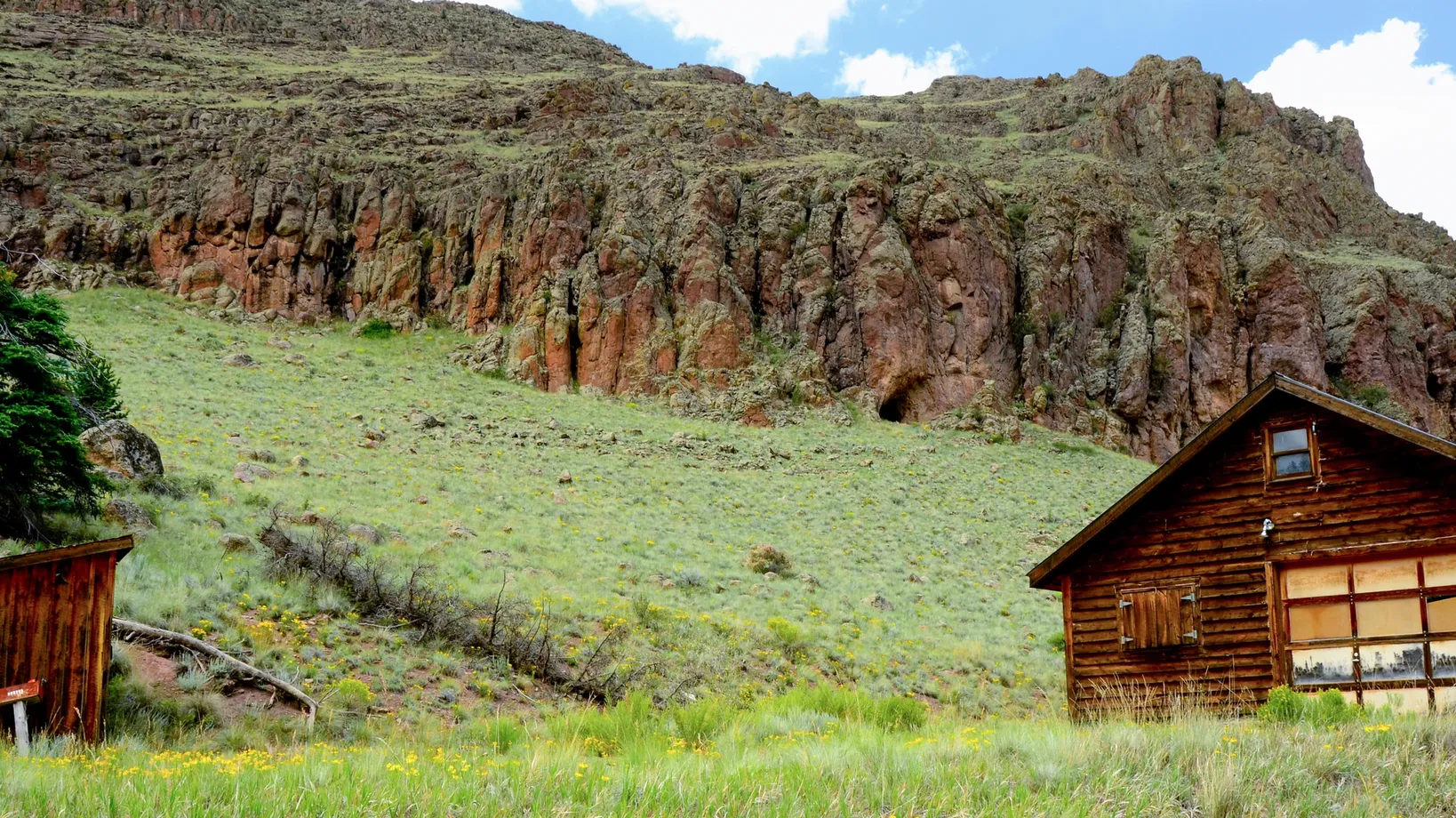 A house in the mountains