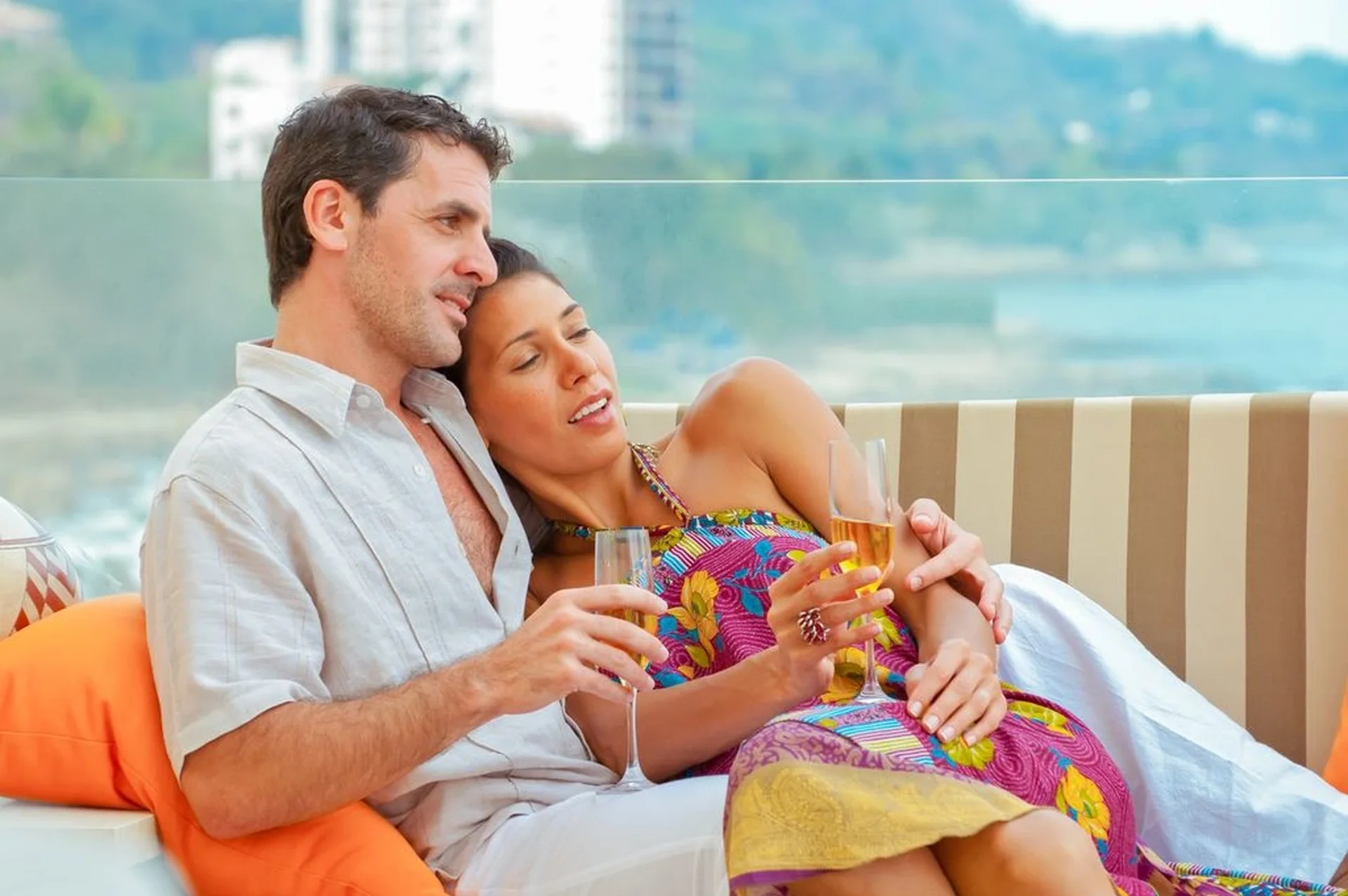 couples spending a quiet moment together drinking champagne