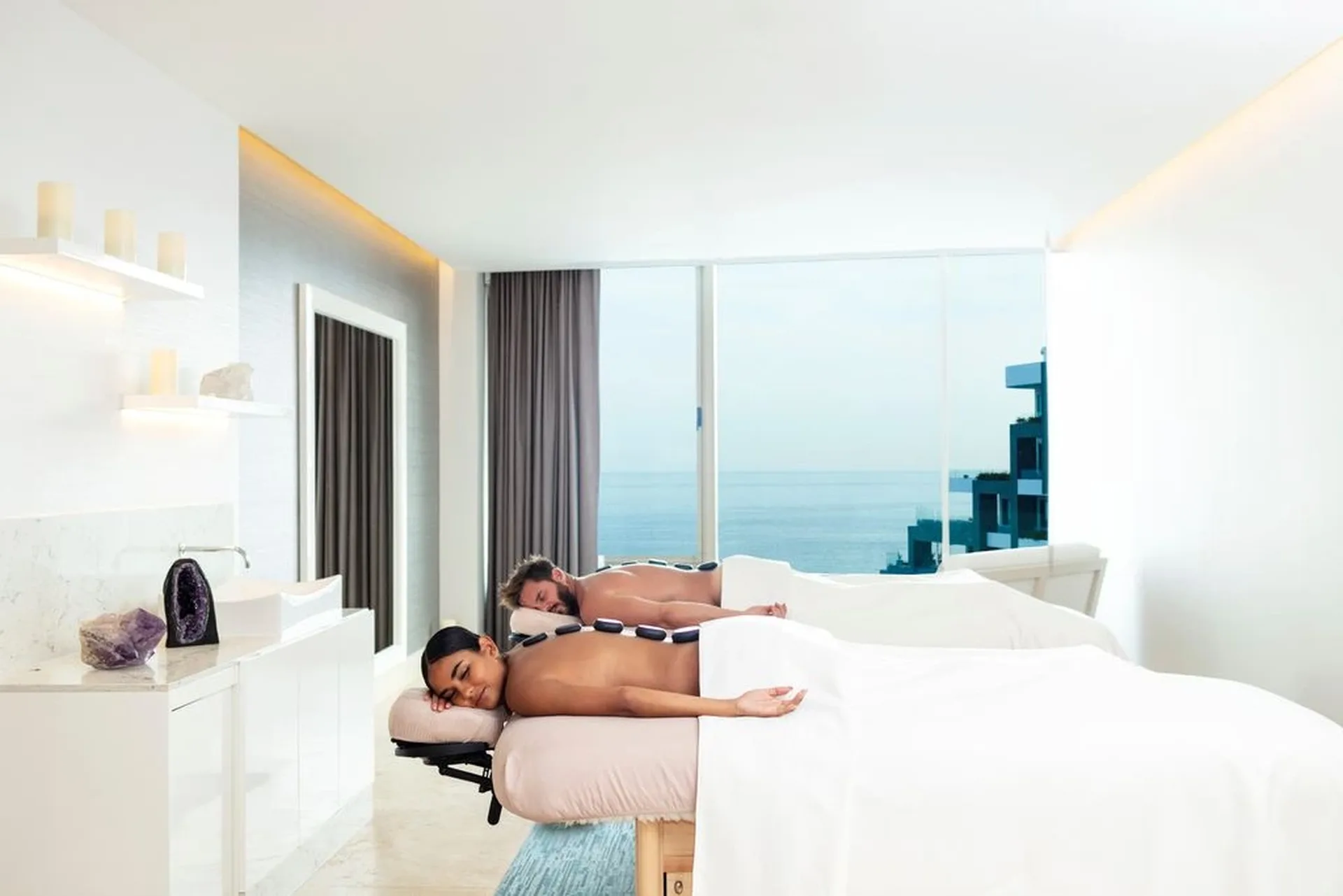 spa therapy couple