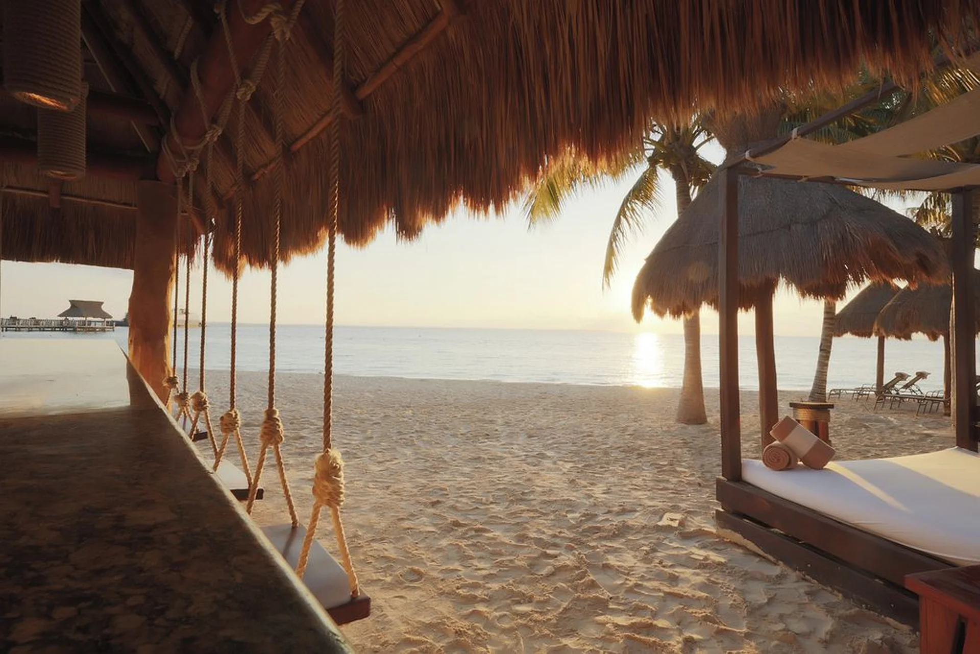 Villa del Palmar Cancun - Tiki Bar