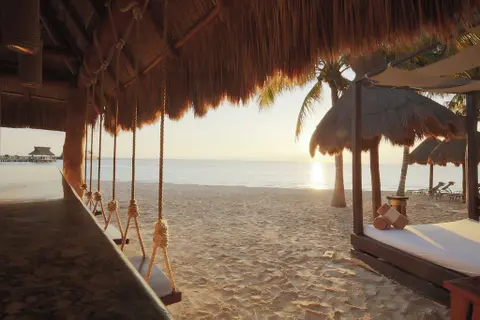 Villa del Palmar Cancun - Tiki Bar