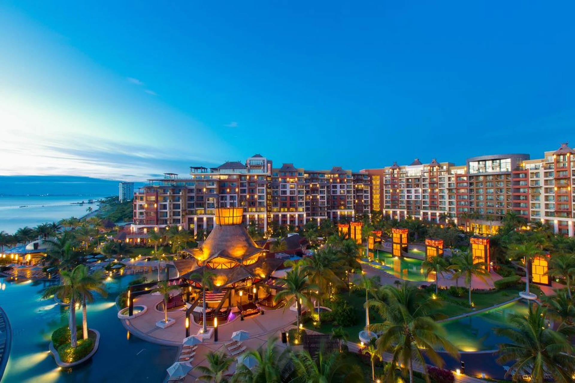 Villa del Palmar Cancun