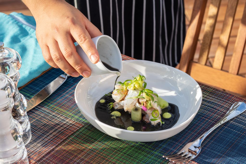 gourmet-seafood-dish-at-garza-blanca-cabo-resort