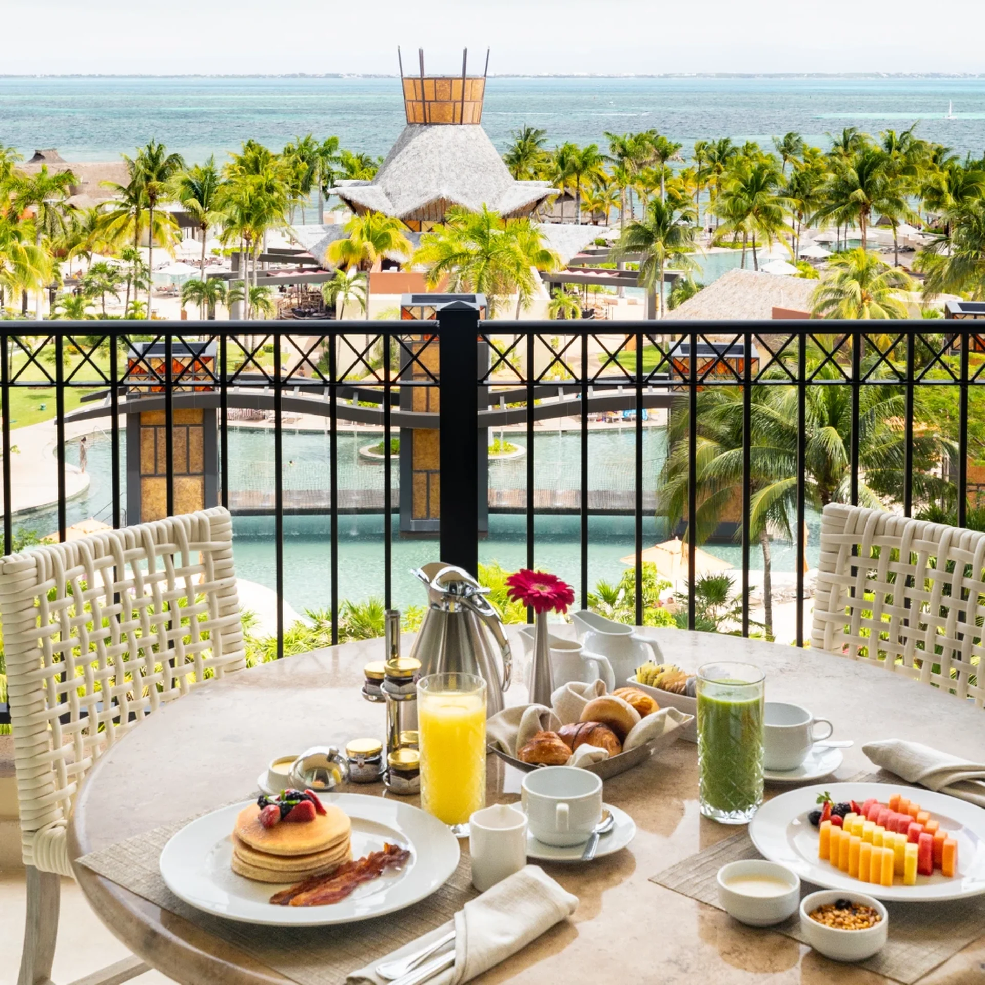 breakfast villa del palmar cancun