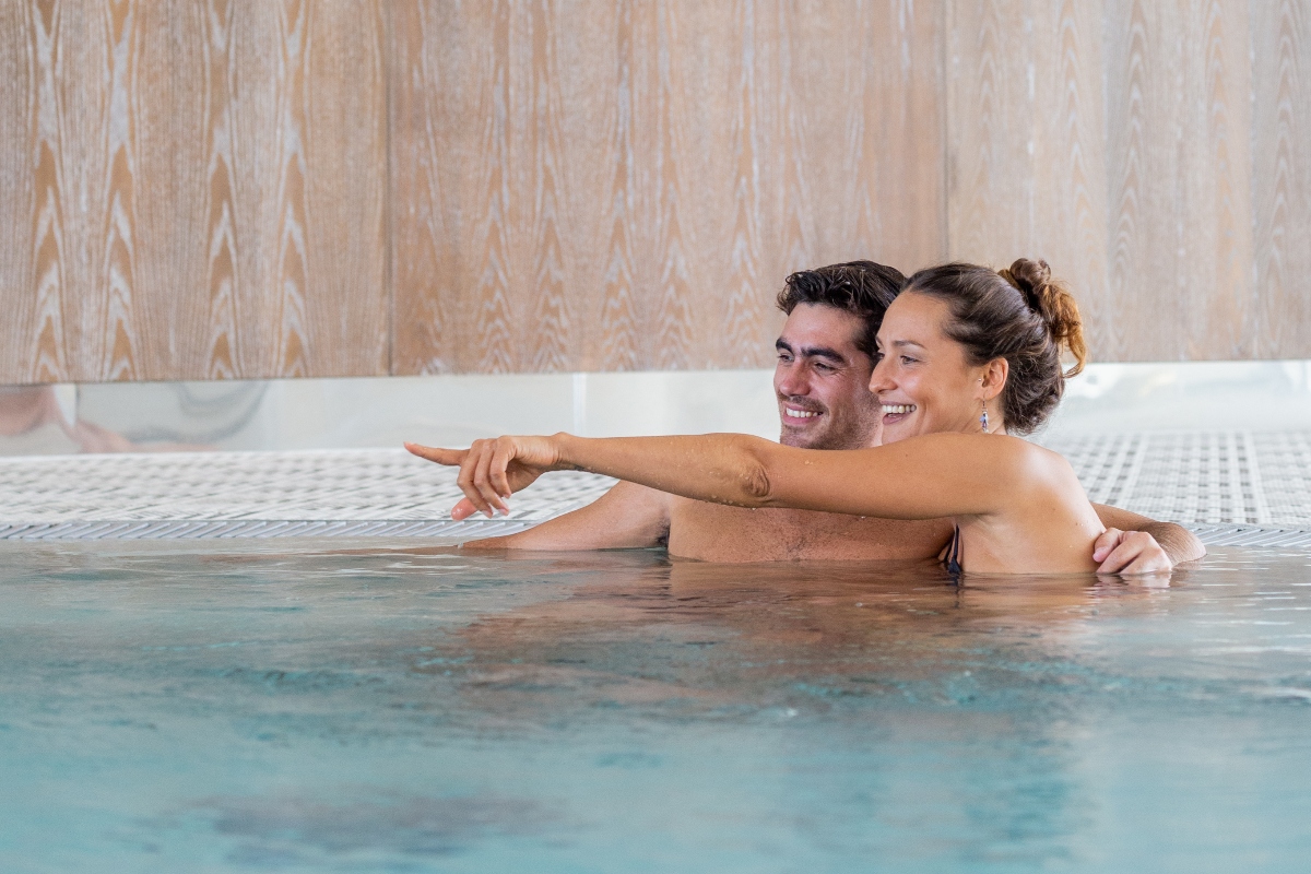 garza-blanca-cancun-spa-imagine-hydrotherapy-couple