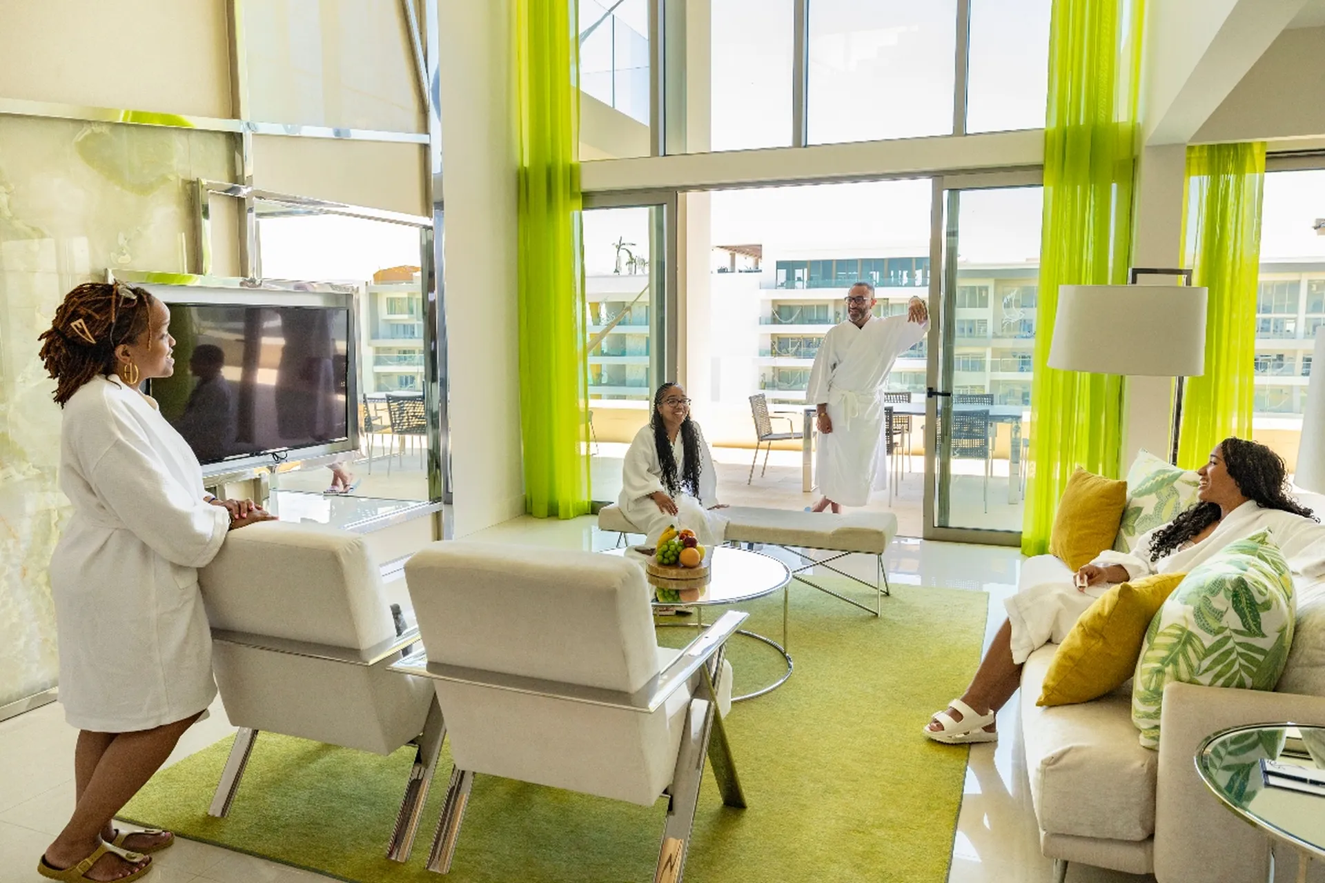 family-enjoying-the-garza-blanca-cancun-residential-retreats-experience