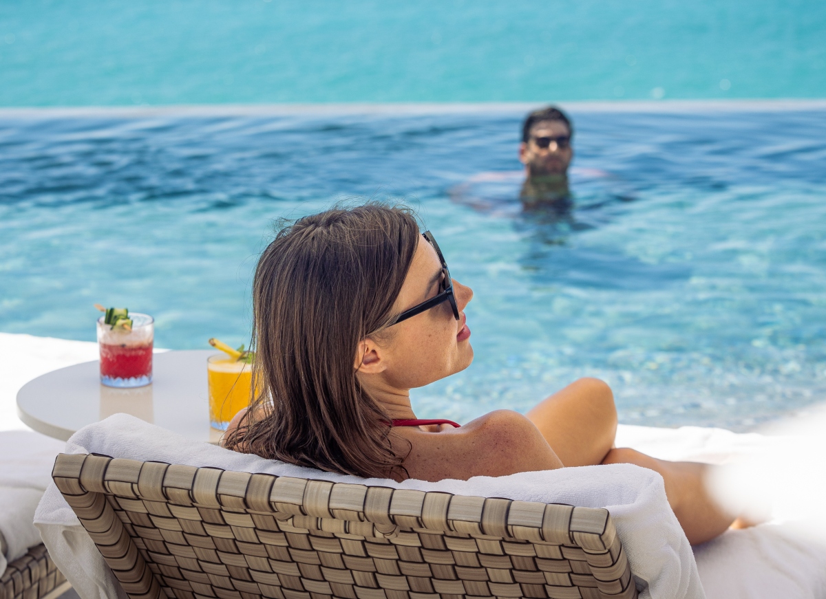 garza-blanca-cabo-rooftop-adults-only-vibe