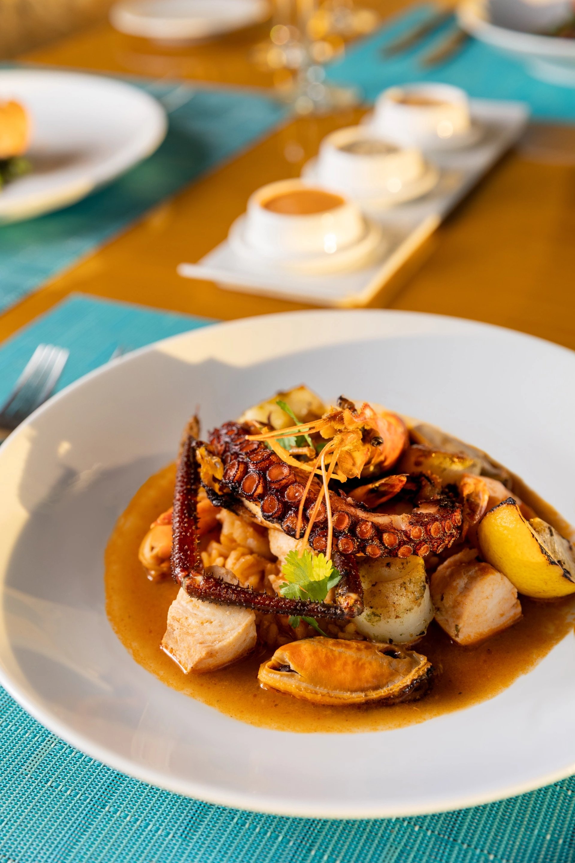 Blanca Blue dish garza blanca