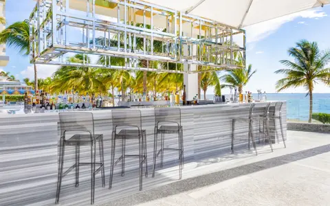 Hotel Mousai Cancun - Pool bar