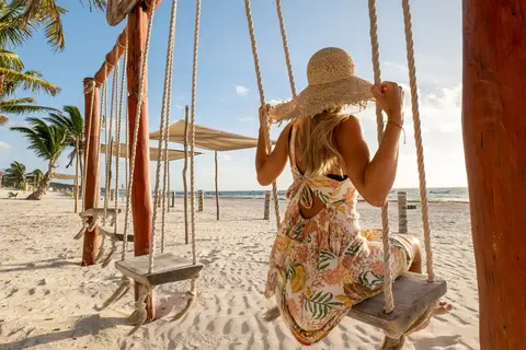 Hotel Mousai Cancun - Lifestyle at beach