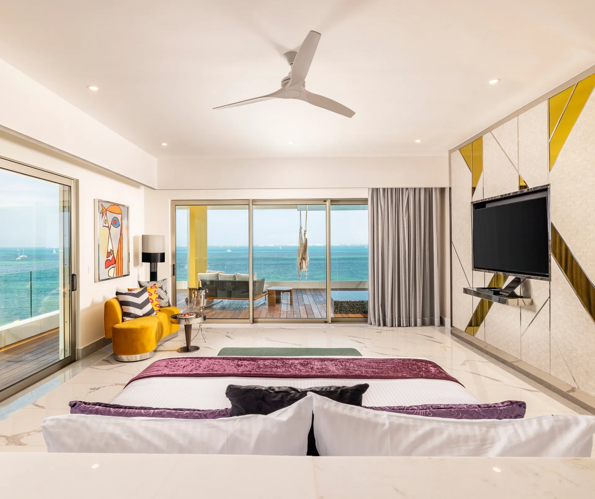 mousai-corner-suite-with-ocean-view